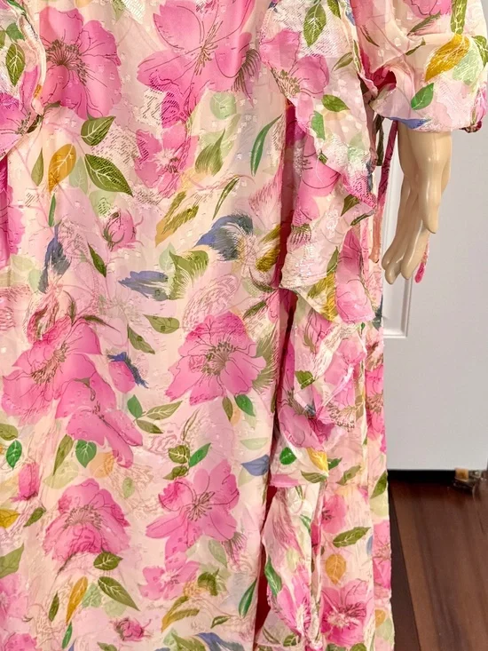 LONG SLEEVE PINK FLORAL MAXI DRESS WITH RUFFLES AND CUTOUT - Picture 8 of 17